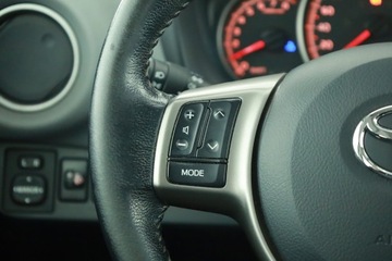 Toyota Yaris III Hatchback 5d Facelifting 1.0 VVT-i 69KM 2015 Toyota Yaris 1.0 VVT-i, Salon Polska, Serwis ASO, zdjęcie 13