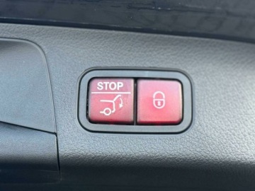 Mercedes GLA II Off-roader Facelifting 2.0 200d 150KM 2025 Mercedes-Benz GLA 200 d AMG Premium PakietLedKEYLESS-GOHak Salon PL 2.0, zdjęcie 14