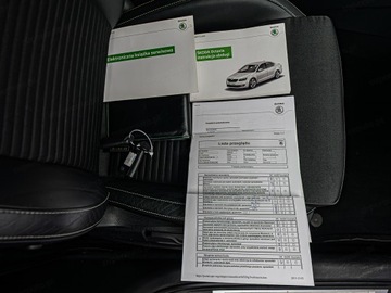 Skoda Octavia III RS Kombi 2.0 TSI 220KM 2013 SKODA Octavia 2.0 TSI RS DSG Combi 220KM 2013, zdjęcie 27