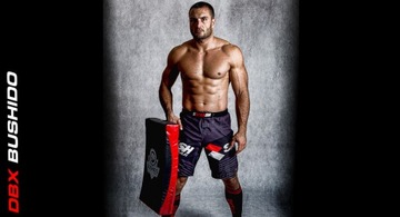 DUŻA TARCZA TRENINGOWA PROFILOWANA TRENING KOPNIĘĆ 62x35 CM DBX BUSHIDO