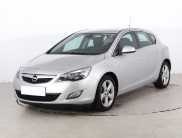 Opel Astra J Hatchback 5d 1.6 Twinport ECOTEC 115KM 2010 Opel Astra 1.6 16V, Salon Polska, Klima, zdjęcie 1
