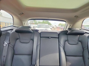 Volvo XC60 II 2024 Volvo XC 60 Plus 2024 2.0 Benzyna 247KM, zdjęcie 11