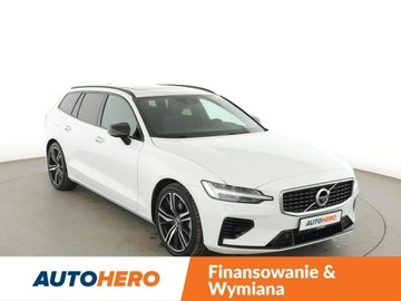 Volvo V60 II  2020 Volvo V60 PHEV 4x4 skóra/alcantara full LED, zdjęcie 9