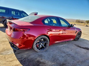 Alfa Romeo Giulia II 2017 Alfa Romeo Giulia Quadrifoglio 2017 2.9 Benzyna 505KM, zdjęcie 3