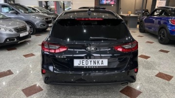 Kia Ceed III Hatchback 1.4 DOHC 100KM 2019 Kia Ceed 1,4 benzyna Kamera Nawigacja full LED 1.4 Benzyna 100KM, zdjęcie 5