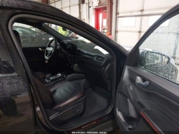 Ford Escape III 2023 Ford Escape Ford Escape ST-Line Elite 2.5 Hybryda 163KM, zdjęcie 6