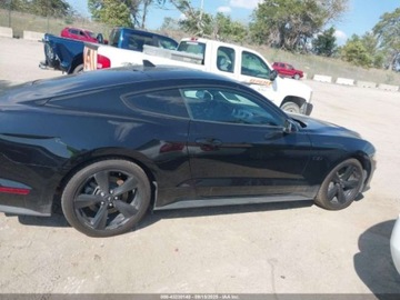 Ford Mustang VI Fastback Facelifting 5.0 Ti-VCT 450KM 2023 Ford Mustang GT Premium Fastback 2023 5.0l 5.0 Benzyna 450KM, zdjęcie 6