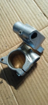 КРЕПЛЕНИЕ КРОНШТЕЙНА РУЛЯ YAMAHA YZF 600 CLIPONY