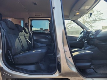 Fiat Doblo III Van 1.4 16v 95KM 2010 Fiat Doblo Benzyna z Niemiec - zarejestrowany, zdjęcie 5