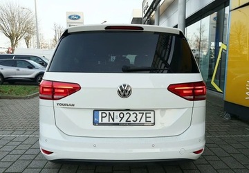 Volkswagen Touran III 1.5 TSI EVO 150KM 2020 Volkswagen Touran Salon Polska, ASO, PDC, Navi, Climatronic, DSG, FVAT23, zdjęcie 8