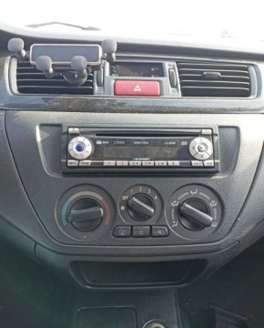 Mitsubishi Lancer VIII Kombi 1.6 i 16V Sport 98KM 2003 Mitsubishi Lancer Mitsubishi Lancer 1.6 Benzyna 98KM, zdjęcie 8