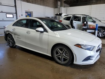 Mercedes Klasa A W177/V177 2022 Mercedes-Benz Klasa A 2022r., 4x4, 2.0L 2.0 Benzyna 188KM, zdjęcie 1