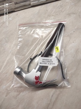 Повязка на голову на Хэллоуин, молоток застрял в окровавленной голове