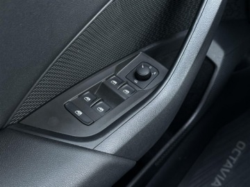 Skoda Octavia IV Scout 1.5 TSI ACT 150KM 2021 Skoda Octavia 1.5TSI 150KM Ambition l Salon Polska, zdjęcie 15