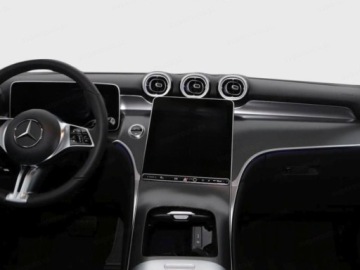 Mercedes GLC C254/X254 2025 GLC Coupe 200 d 4-Matic Avantgarde 2.0 (163KM) 2025, zdjęcie 10