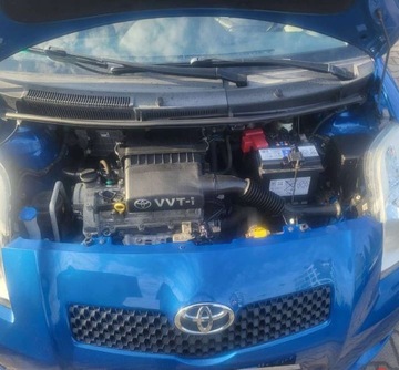 Toyota Yaris II Hatchback 5d 1.3 i VVT-i 86KM 2007 Toyota Yaris Toyota Yaris 1,3 VVT-i bezwypadkowy 1.3 Benzyna 87KM, zdjęcie 5