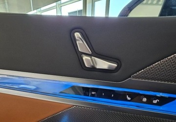 BMW Seria 7 G70 2023 BMW Seria 7 Salon Polska Radary automatyczne drzwi wszystkie pakiety Mpro, zdjęcie 9