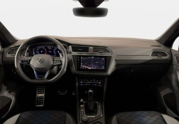 Volkswagen Tiguan II SUV R 2.0 TSI 320KM 2022 Volkswagen Tiguan VAT 23 R 2.0TSI 320KM DSG 4motion 2022 r., salon PL, I w, zdjęcie 18