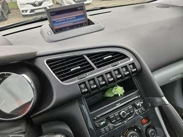Peugeot 5008 I Minivan 1.6 THP 156KM 2010 Peugeot 3008 1,6 benzyna 156KM nawigacja automat, zdjęcie 11