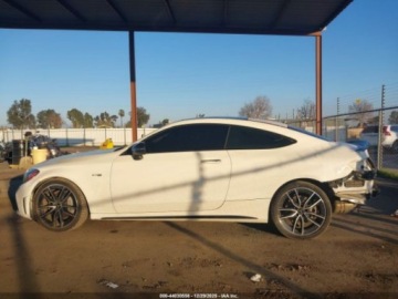 Mercedes Klasa C W205 2020 Mercedes-Benz Klasa C 43 4Matic 2020 3.0 Benzyna 385KM, zdjęcie 2