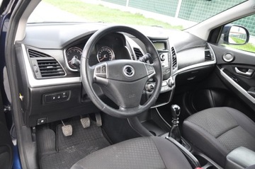  SSANGYONG KORANDO 2.0 150KM Bezwypadkowy, zdjęcie 12