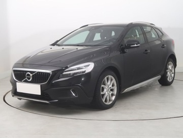 Volvo V40 II Cross Country Facelifting 2.0 T4 190KM 2017 Volvo V40 Cross Country 2.0 T4, Salon Polska, zdjęcie 1