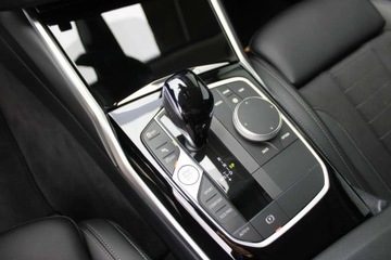 BMW Seria 3 G20-G21 Limuzyna 2.0 318i 156KM 2022 BMW Seria 3 Oferta Dealera BMW M-Cars 2.0 Benzyna 156KM, zdjęcie 19