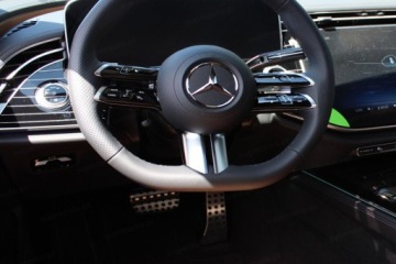 Mercedes Klasa E W214 Sedan 2.0 220d 197KM 2024 E Klasa 220 d 4-Matic AMG 2.0 (197KM) 2024, zdjęcie 7