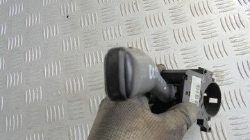 ПЕРЕКЛЮЧАТЕЛЬ ПОВОРОТОВ OCTAVIA I 8L0953513G