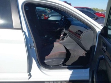 Volkswagen Jetta VI 2024 Volkswagen Jetta gli 40th anniversary edition, 2024r., 2.0L 2.0 Benzyna, zdjęcie 8