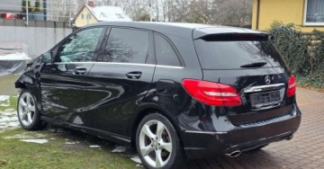 Mercedes Klasa B W246 Sports Tourer 200 BlueEFFICIENCY 156KM 2014 MERCEDES B-200 W246 AUTOMAT 7G-DCT Edition 1.6 USZKODZONY! FAKTURA MARŻA!, zdjęcie 3