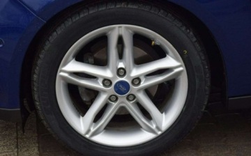 Ford Focus III Sedan Facelifting 1.6 TDCi 115KM 2015 Ford Focus 1.6D 2015 Duza Navi Sam Parkuje 2 KPL KOL Sprowadzony 1.6, zdjęcie 10