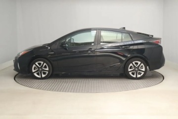 Toyota Prius III Hatchback Facelifting 1.8 HSD 136KM 2016 Toyota Prius 1.8 VVT-i HSD, Automat, Navi, Klima, zdjęcie 2