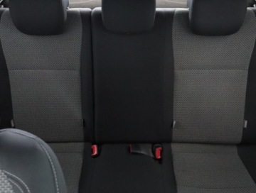 Toyota Yaris III Hatchback 5d Facelifting Hybrid 100KM 2016 Toyota Yaris 1.5 Hybrid, Serwis ASO, Automat, zdjęcie 9