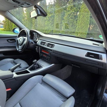 BMW Seria 3 E90-91-92-93 Touring E91 2.0 320i 150KM 2005 BMW 320 Seria 3 E90/E91/E92/E93 2.0 Benzyna, zdjęcie 33