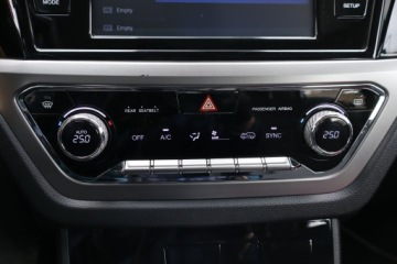  SsangYong Korando 1.5 T-GDI, Salon Polska, zdjęcie 15