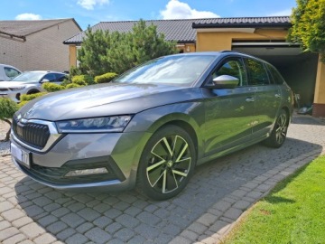 Skoda Octavia IV Kombi 2.0 TDI 150KM 2023 Skoda Octavia Kombi 2023 r 2.0 TDI 150 KM Salon PL, zdjęcie 4
