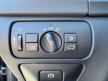 Volvo S60 II Sedan 3.0 T6 304KM 2012 Volvo S60 3.0 Benz T6 R-DESIGN Bogata Wersja 3.0 Benzyna 304KM, zdjęcie 16