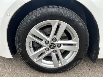 Toyota Corolla XII TS Kombi 2.0 Hybrid Dynamic Force 184KM 2022 Toyota Corolla 2.0 Hybrid Comfort Seria E21 (2019-, zdjęcie 9