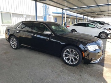 Chrysler 300C II 2017 Chrysler 300C Platinum 2017 5.7l 5.7 Benzyna 363KM, zdjęcie 4