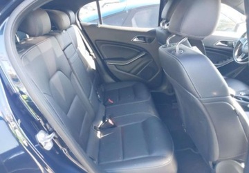 Mercedes GLA 2018 Mercedes-Benz GLA Auta z USA - Zapytaj o wiecej ofert 2.0 Benzyna 211KM, zdjęcie 11