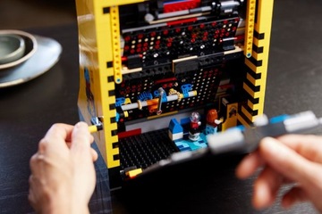 Игровой автомат Pac-Man LEGO ICONS (10323)