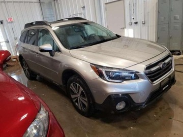 Subaru Outback V Crossover Facelifting 2.5i 175KM 2019 Subaru Outback 2019, 2.5L, 4x4, po gradobiciu, zdjęcie 3