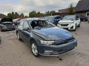 Volkswagen Passat B8 Variant Facelifting 1.5 TSI EVO 150KM 2021 Volkswagen Passat Elegance DSG