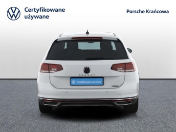 Volkswagen Passat B8 Variant Facelifting 2.0 TDI SCR 200KM 2023 Volkswagen Passat Alltrack | APP | Panorama | Hak, zdjęcie 3