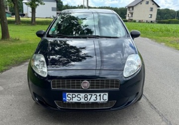 Fiat Punto Grande Punto Hatchback 5d 1.2 8v 65KM 2009 Fiat Grande Punto Niski przebieg, zadbany 1.2 Benzyna 65KM, zdjęcie 1