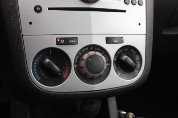 Opel Corsa D Hatchback 1.2 Twinport ECOTEC 85KM 2011 Opel Corsa 1.2, Salon Polska, 1. Właściciel, zdjęcie 14