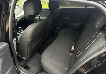 Renault Megane III Grandtour Facelifting 2013 Energy dCi 130KM 2014 Renault Megane Renault Megane 1.6 dCi Energy Zen 1.6 Diesel 130KM, zdjęcie 9