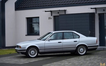 BMW Seria 5 E34 Sedan 525 i 24V 192KM 1991 BMW Seria 5 525i, zdjęcie 27