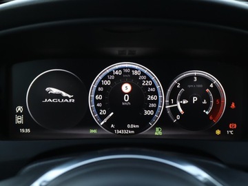 Jaguar F-Pace SUV 2.0 iD4 240KM 2017 Jaguar F-Pace 25d AWD, 237 KM, 4X4, Automat, zdjęcie 10